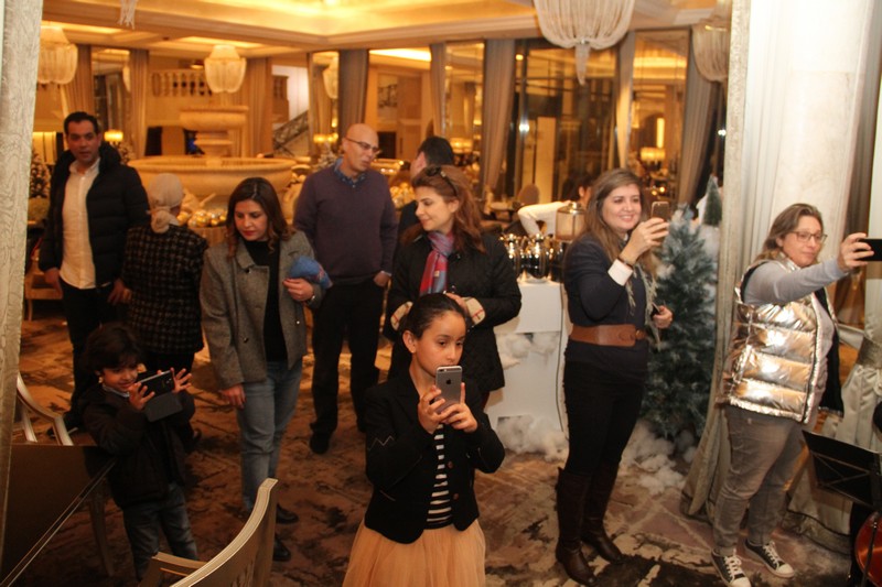 Christmas Night at Cascade Lounge